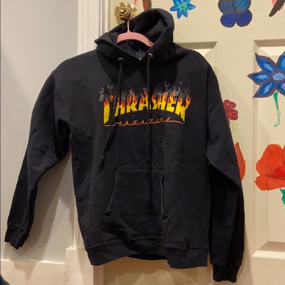black thrasher hoodie